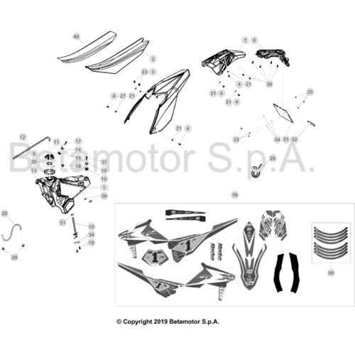 43 PLASTIC ACCESSORIES/SEAT/TANK
