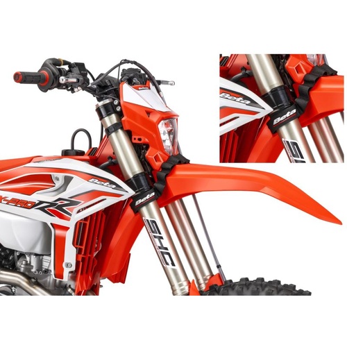 FRONT TOW/TUG STRAP RR/XT MY06>